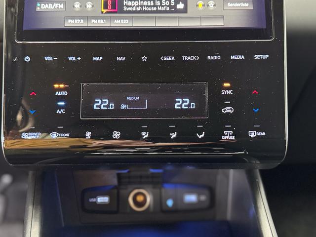 Hyundai TUCSON TREND 2WD HEV AUT NAVI RFK PDC SHZ 