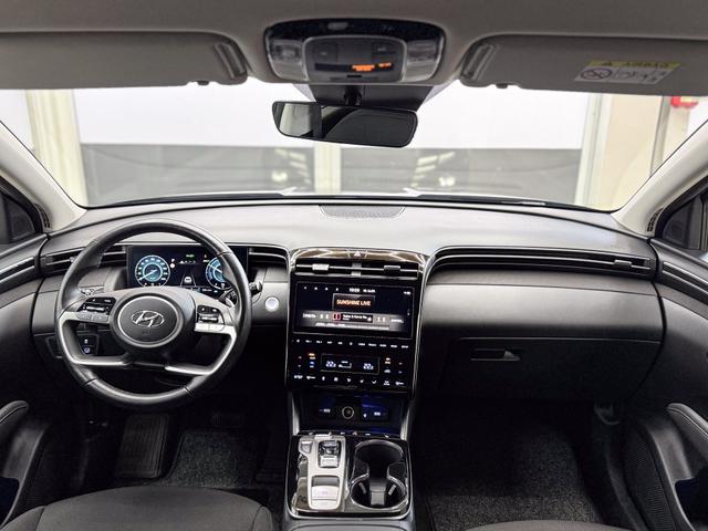 Hyundai TUCSON TREND 2WD HEV AUT NAVI RFK PDC SHZ 