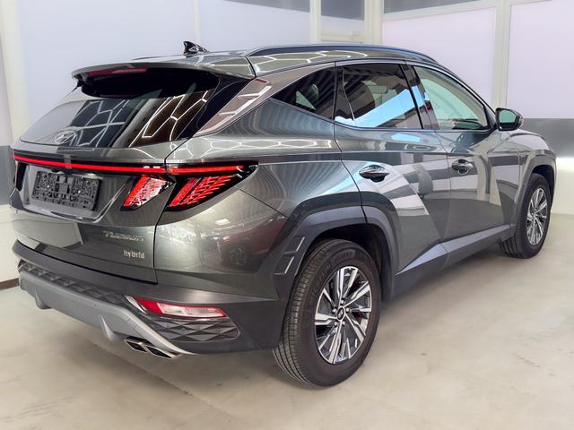 Hyundai TUCSON TREND 2WD HEV AUT NAVI RFK PDC SHZ 