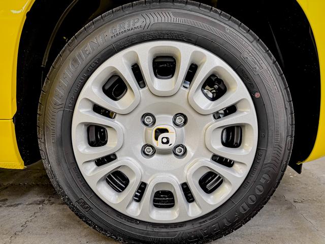 Fiat Panda Pandina KLIMA PDC EL.PAKET 5 Kopfst&uuml;tzen 