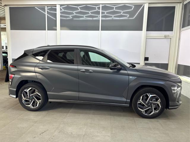 Hyundai / KONA / Grau / / / 