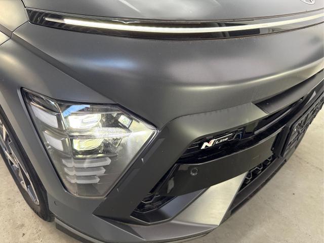 Hyundai / KONA / Grau /  /  / 