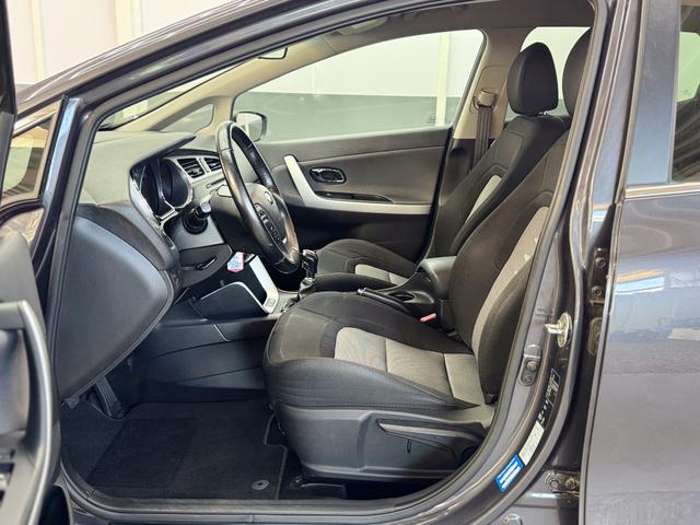 Kia Ceed FIFA World Cup Edition SHZ KLIMAAUTOMATIK PDC 