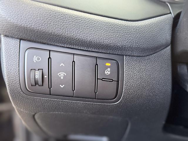 Kia Ceed FIFA World Cup Edition SHZ KLIMAAUTOMATIK PDC 