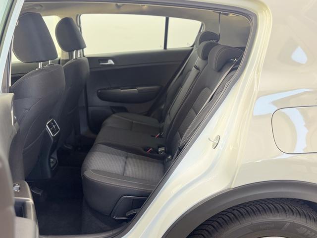 Kia Sportage Vision DCT NAVI SHZ PDC RFK 
