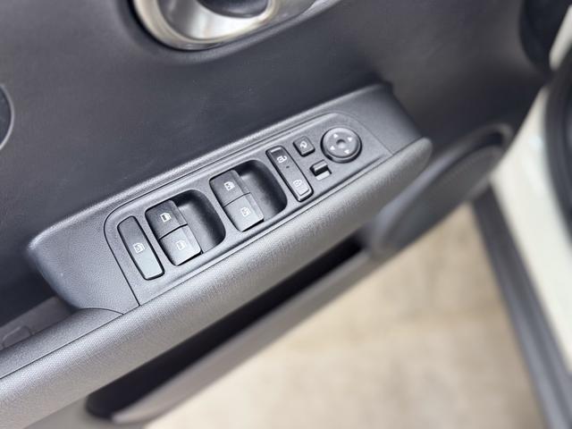 Hyundai Inster STYLE 49kWh SHZ NAVI Licht/Regensensor RFK PDC v+h 