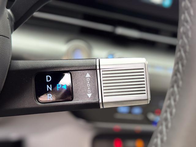 Hyundai KONA Elektro Premium 65kWh W&Auml;RMEPUMPE NAVI SHZ ACC 