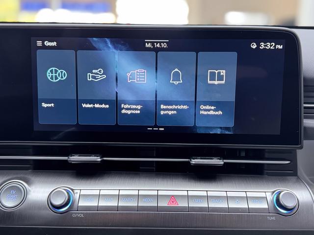 Hyundai KONA Elektro Premium 65kWh W&Auml;RMEPUMPE NAVI SHZ ACC 