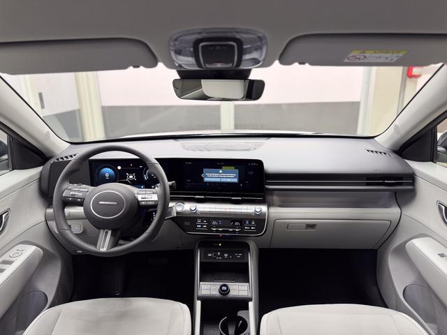 Hyundai KONA Elektro Premium 65kWh W&Auml;RMEPUMPE NAVI SHZ ACC 