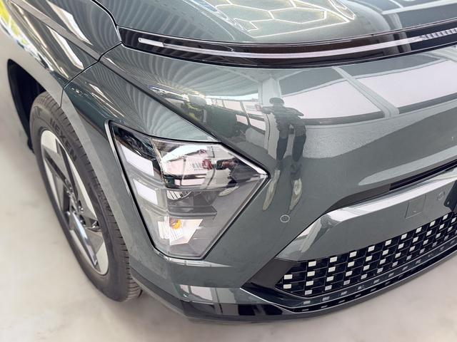 Hyundai KONA Elektro Premium 65kWh W&Auml;RMEPUMPE NAVI SHZ ACC 