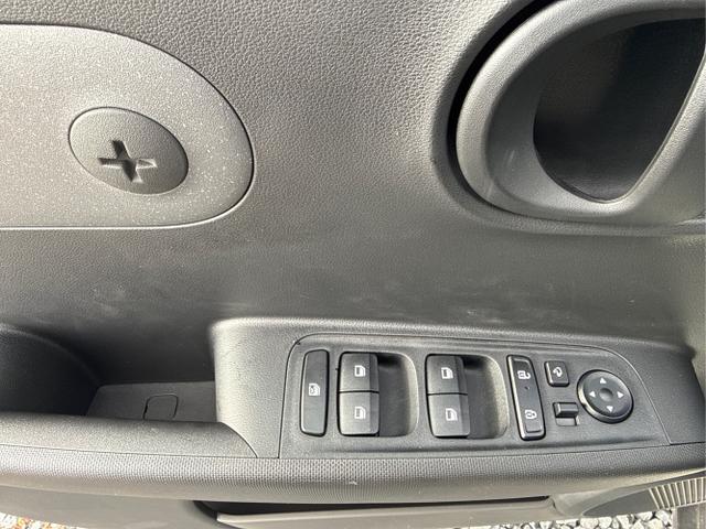 Hyundai / Inster / Grau /  /  / 