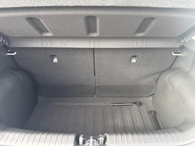 Hyundai / Inster / Grau /  /  / 