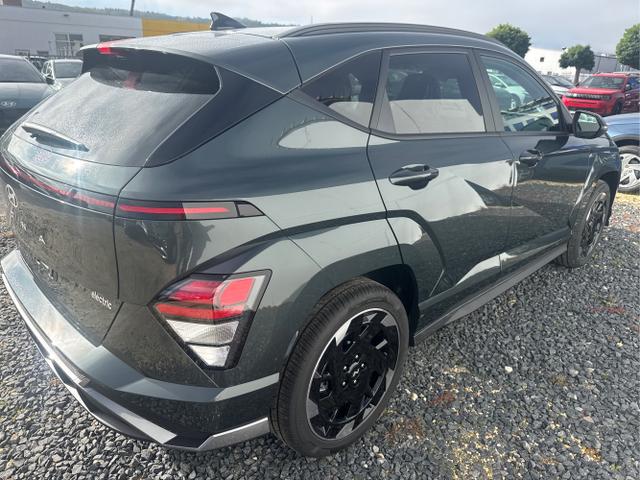 Hyundai / KONA / Grau / / / 