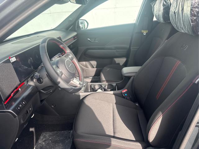 Hyundai / KONA / Grau / / / 