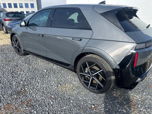 Hyundai / IONIQ 5 / Grau / / / 
