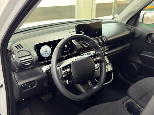 Hyundai Inster TREND ACC NAVI PDC RFK 
