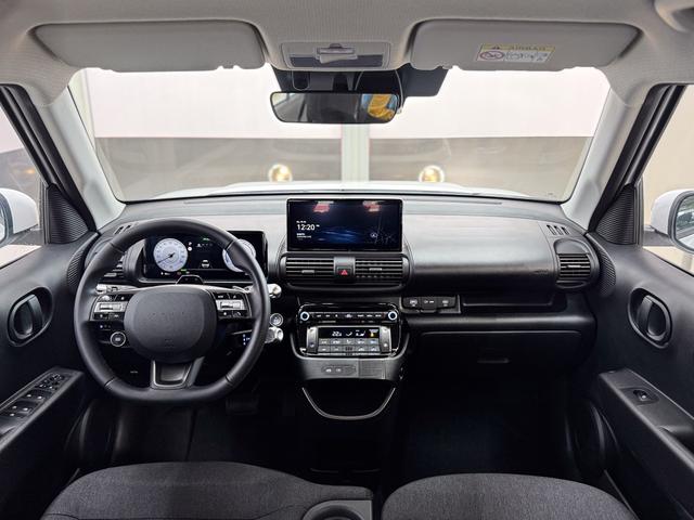 Hyundai Inster TREND ACC NAVI PDC RFK 