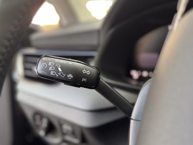 Skoda Kamiq Easy DSG AHK TEMPOMAT SHZ ALU 