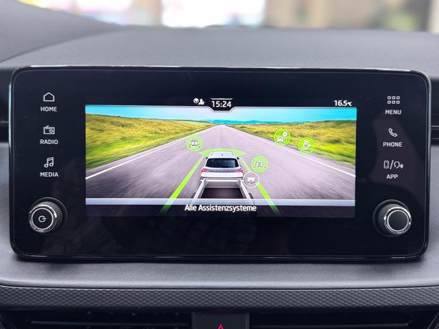 Skoda Kamiq Easy DSG AHK TEMPOMAT SHZ ALU 