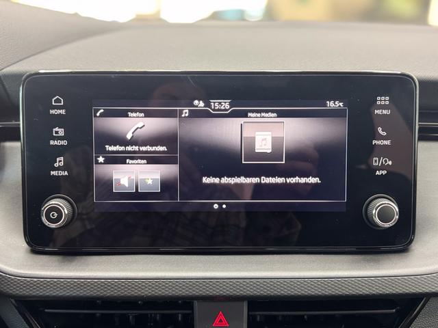 Skoda Kamiq Easy DSG AHK TEMPOMAT SHZ ALU 