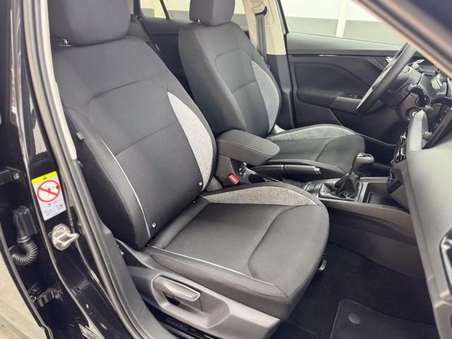 Skoda Kamiq Easy DSG AHK TEMPOMAT SHZ ALU 