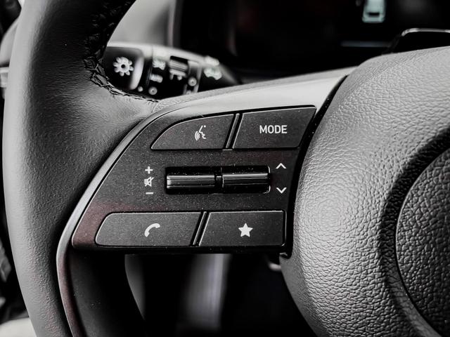 Hyundai i20 LIFE NAVI WP RFK PDC 