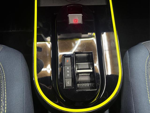 Fiat Grande Panda Elettra LA PRIMA 44 kWh NAVI PDC v+h RFK 