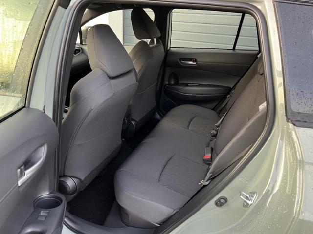 Toyota Corolla Cross Active 2,0 Hybrid AWD-i Winter Facelift 