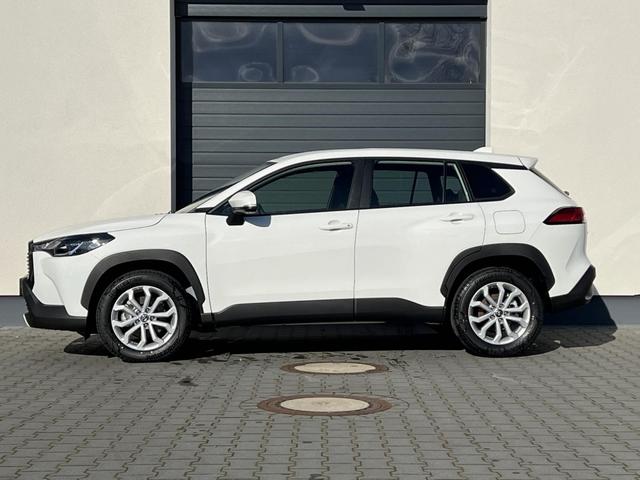 Toyota Corolla Cross Active 2,0 Hybrid AWD-i Winter Facelift 