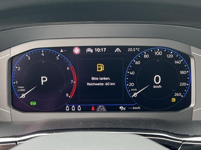 Volkswagen Touran R-Line 1,5 TSI DSG 110KW Navigation 