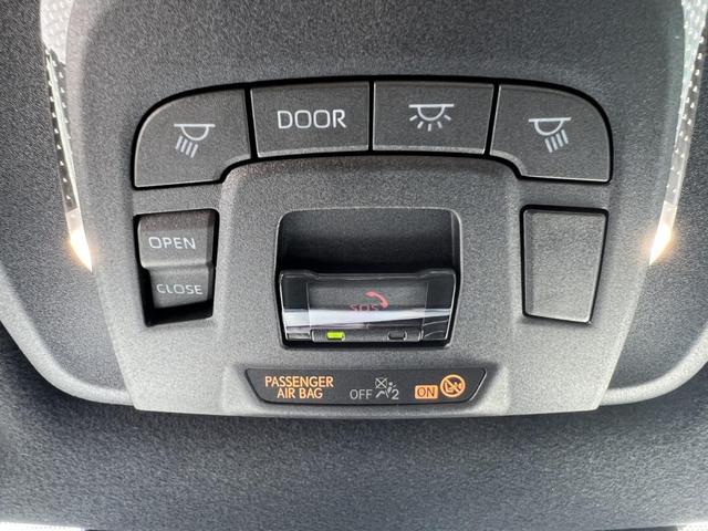 Toyota Corolla Cross Elegant Executive 2,0 Hybrid AWD-i Facelift 