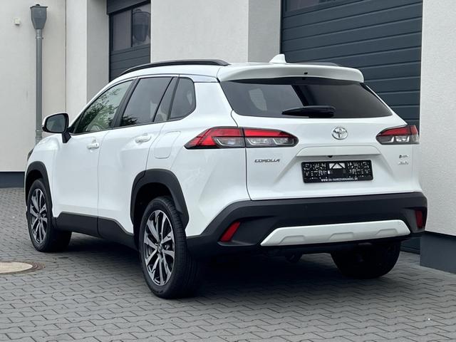 Toyota Corolla Cross Elegant Executive 2,0 Hybrid AWD-i Facelift 