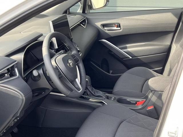 Toyota Corolla Cross Active Safety 1,8 Hybrid FWD Winter Facelift 