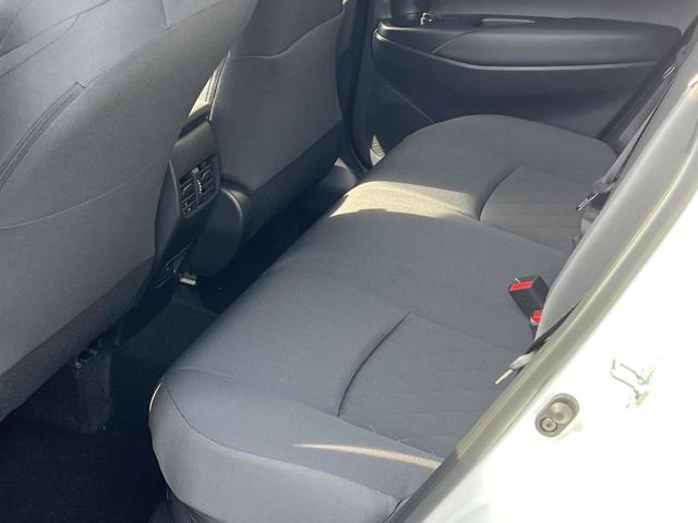 Toyota Corolla Cross Active Safety 1,8 Hybrid FWD Winter Facelift 