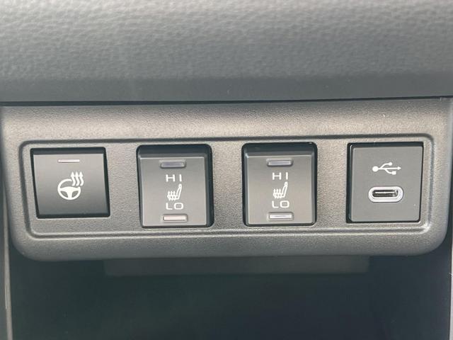 Toyota Corolla Cross Active Safety 1,8 Hybrid FWD Winter Facelift 