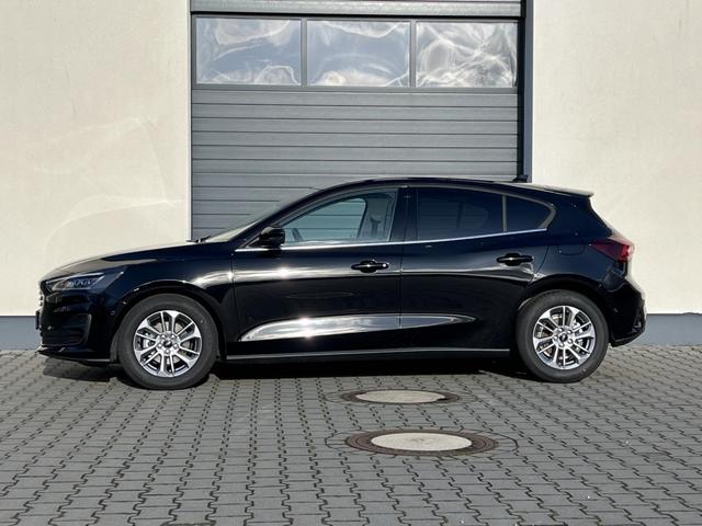 Ford Focus Titanium X 1,0 EcoBoost mHEV 92kW Navi 