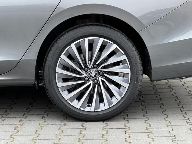 Skoda Superb Combi L&K 2,0 TDI DSG 4x4 142KW Navi 