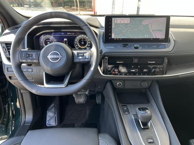 Nissan Qashqai Tekna 1,3 DIG-T Xtronic MHEV 158 Facelift 