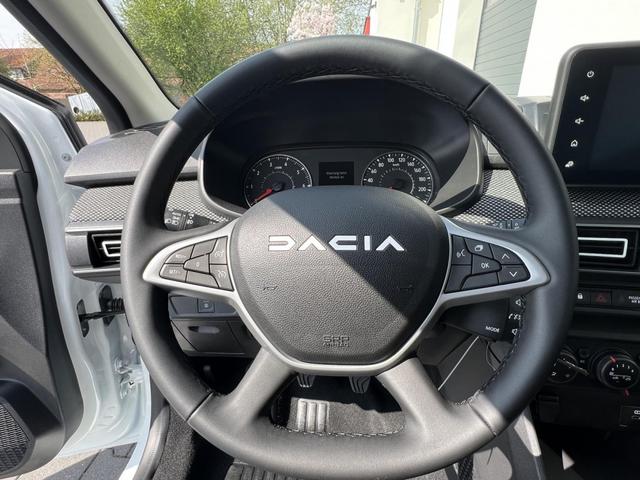 Dacia Sandero Expression TCe 90 CVT 66kW Klima Winter 