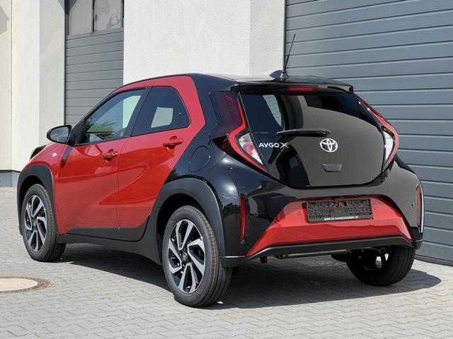 Toyota Aygo X Style 1,0-l-VVT-i CVT 53KW Winter 