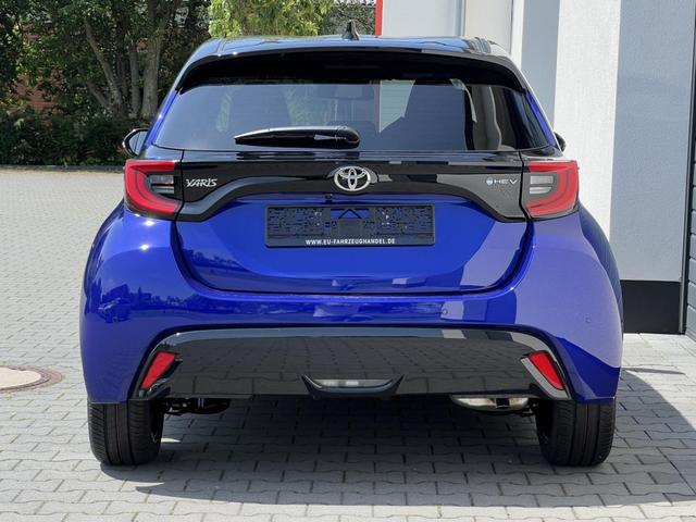 Toyota Yaris Executive 1,5 CVT Hybrid 96kW 