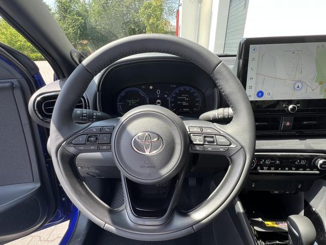 Toyota Yaris Executive 1,5 CVT Hybrid 96kW 