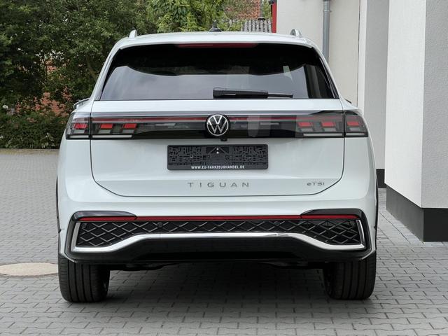 Volkswagen Tiguan R-Line 2,0 TDI SCR DSG 4Motion 141KW Navi Matrix 