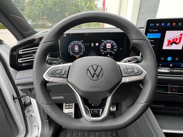 Volkswagen Tiguan R-Line 2,0 TDI SCR DSG 4Motion 141KW Navi Matrix 