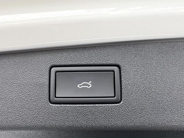Volkswagen Tiguan R-Line 2,0 TDI SCR DSG 4Motion 141KW Navi Matrix 