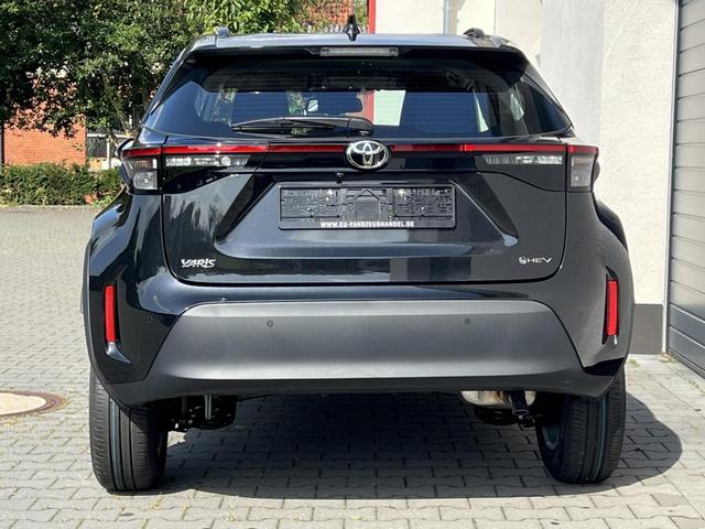 Toyota Yaris Cross Active Safety 1,5 CVT Hybrid 85kW 