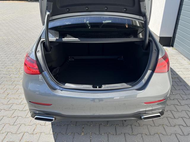 Mercedes-Benz C-Klasse Avantgarde C 300 Automatik 