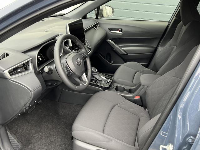 Toyota Corolla Cross Style Comfort 2,0 Hybrid AWD-i Facelift 