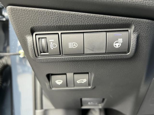 Toyota Corolla Cross Elegant 2,0 Hybrid AWD-i Facelift 