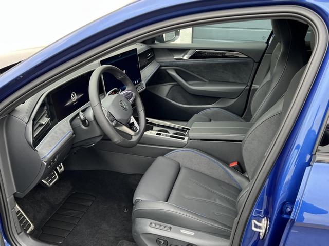 Volkswagen Passat Variant R-Line 2,0 TSI DSG 4Motion 195KW Winterpaket 